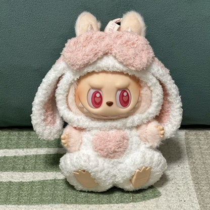 Labubu ชุดกระต่ายน่ารัก