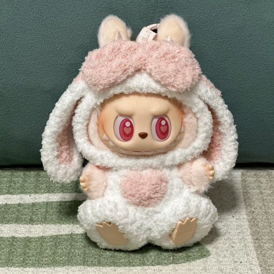 Labubu ชุดกระต่ายน่ารัก
